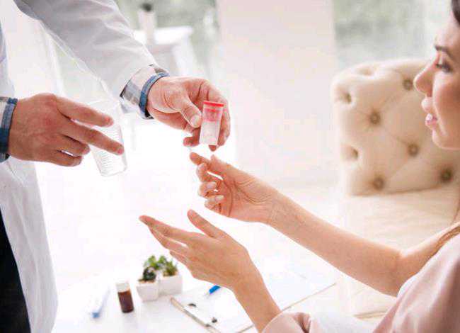 盛京医院做试管哪个医生好，盛京医院B级鲜胚养囊胚成功率高吗？ 