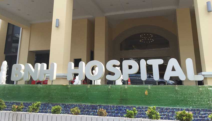 ella产子，Ella产程看哭许多人：“我差一点就要放弃了”