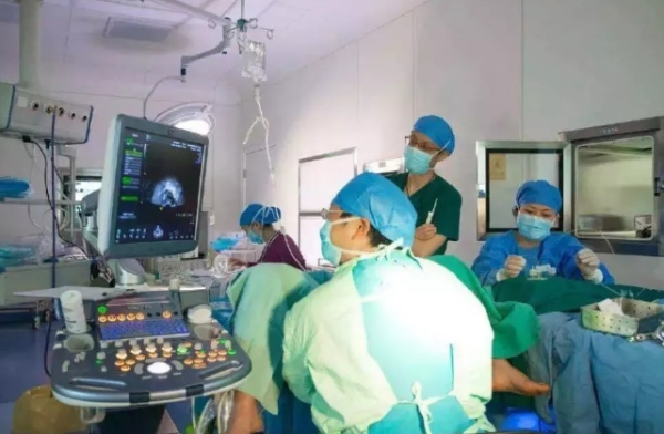 参加宝宝百日宴可以送什么啊，参加朋友家宝宝的百日宴一般封多少红包合适? 