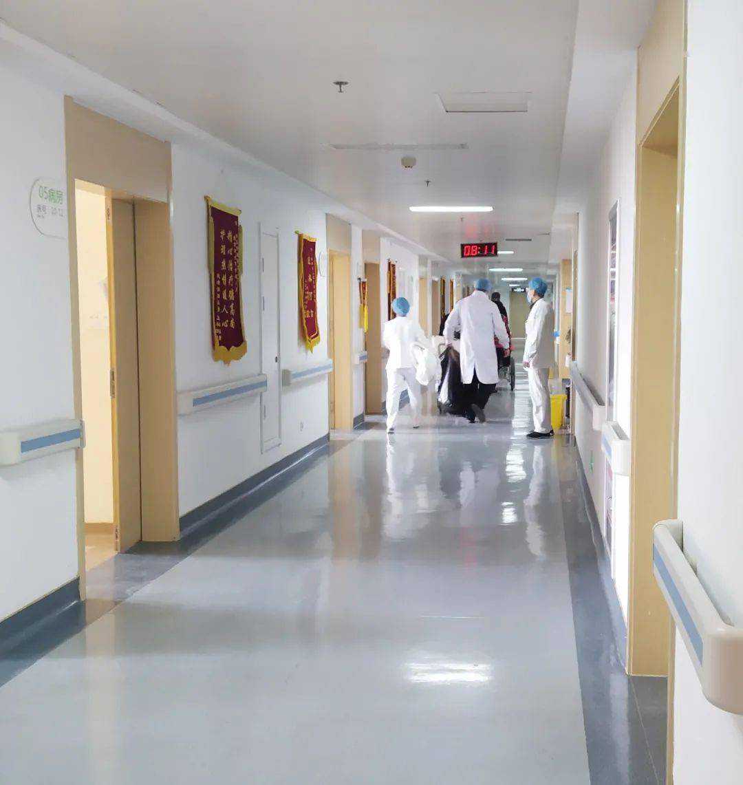 混血试管婴儿费用大约多少，美国混血儿试管费用一览表，借精、供卵均不便宜！